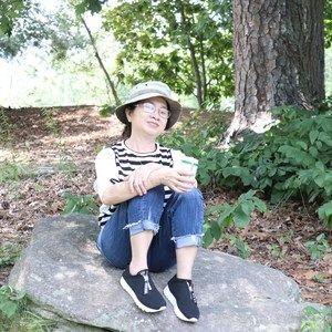 Meet your Posher, Hông